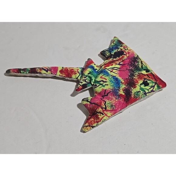 Vintage 1990s Sand Filled Animal Sting Ray Tie Dye Unique - Picture 2 of 13